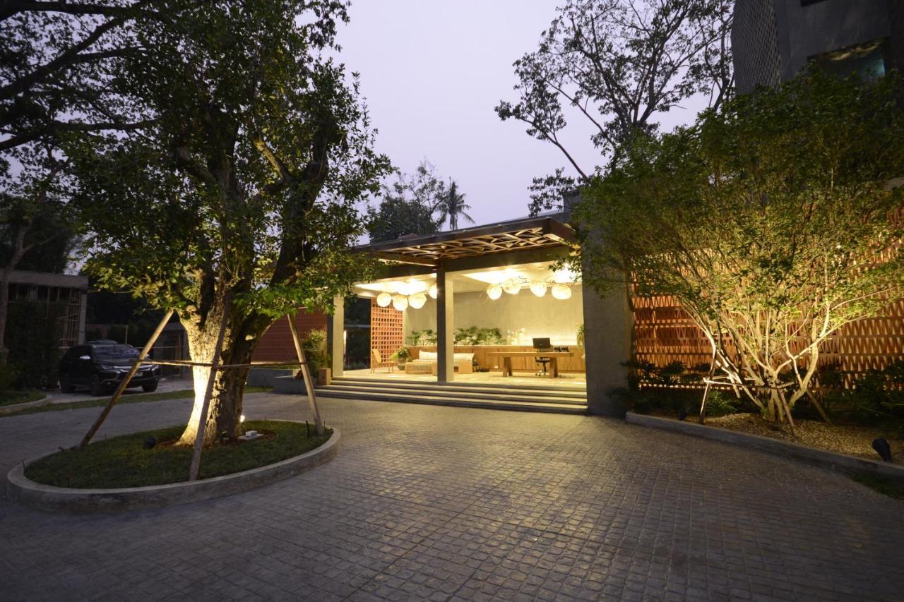Proud Phu Fah Muang Chiang Mai Otel Dış mekan fotoğraf